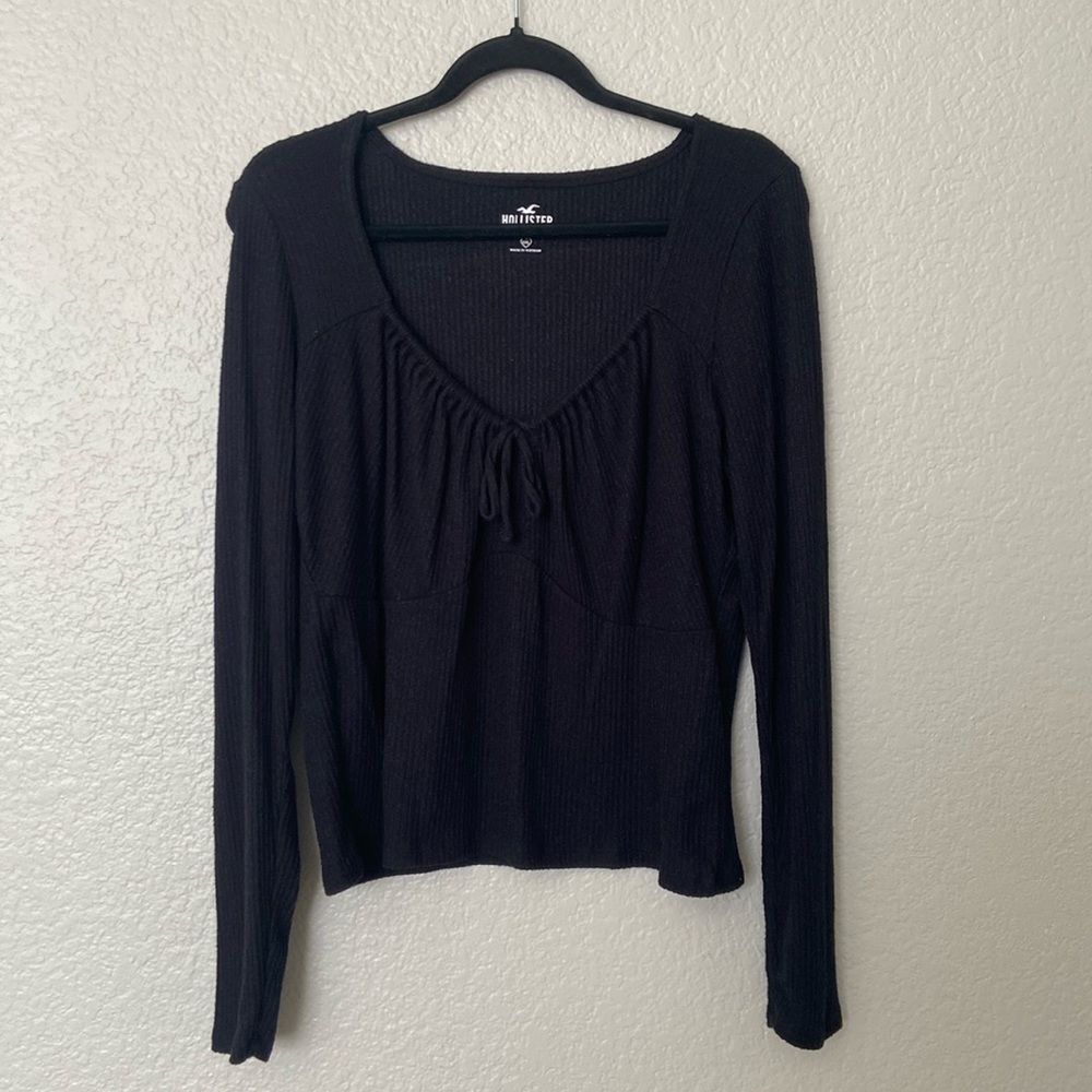 Hollister Black Long Sleeve with V-Neck and Bow XXL